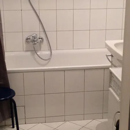 Ferienwohnung Schlagenstrasse Apartment *